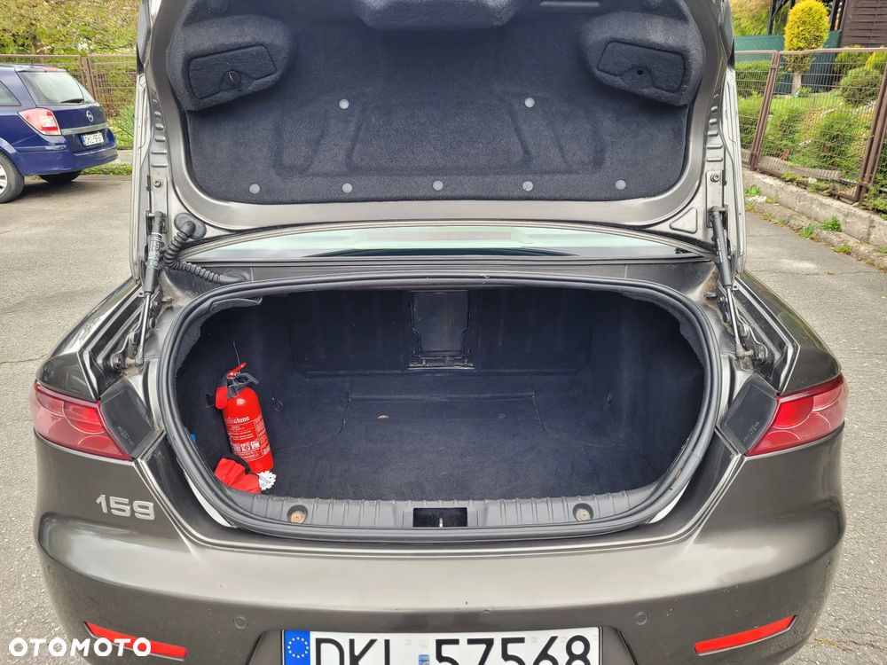 Alfa Romeo 159 1.9JTS Progression - 12