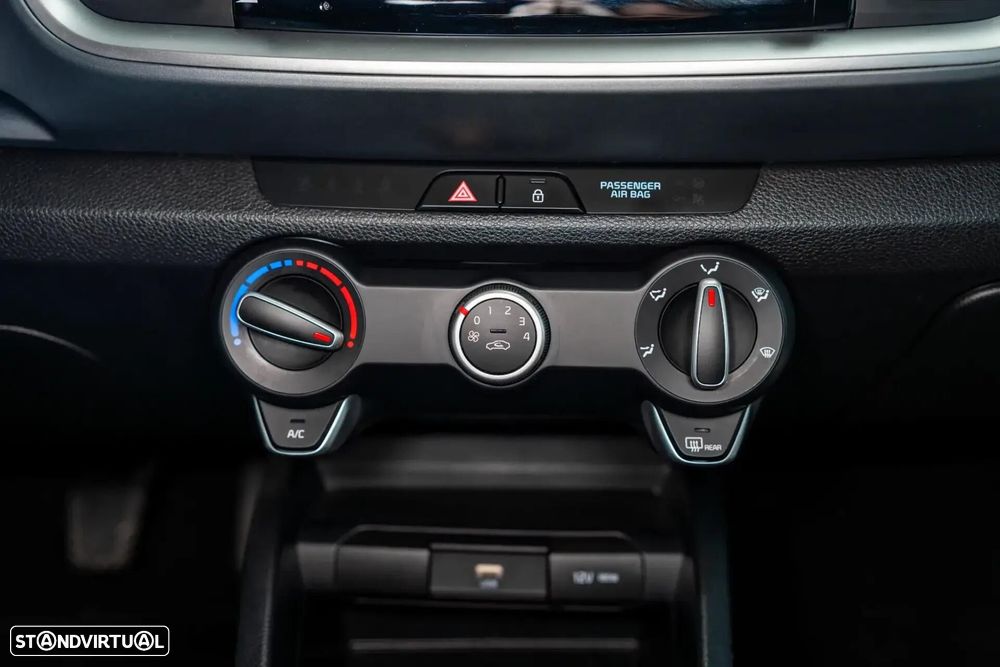 Kia Stonic 1.2 Dynamic - 36