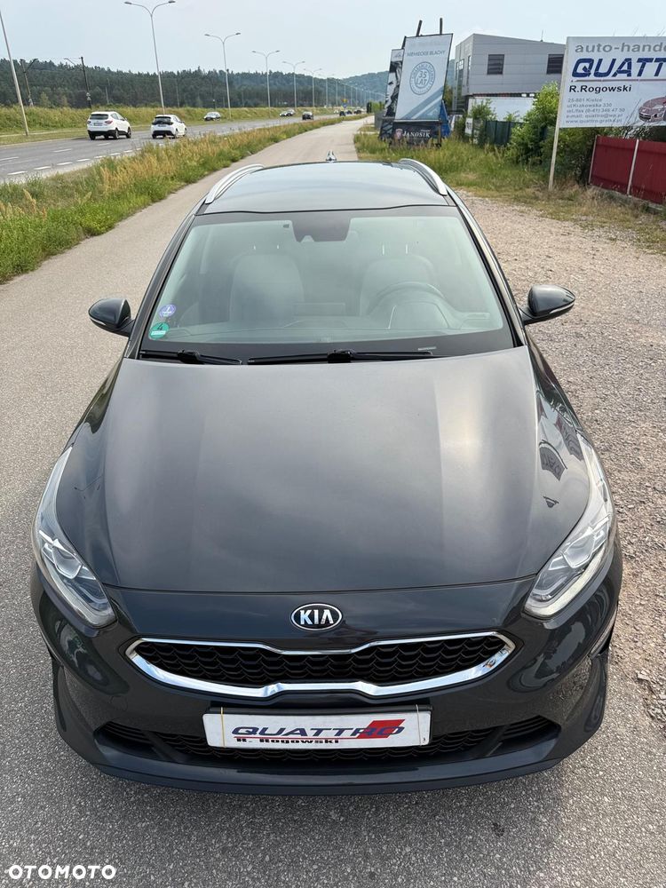 Kia Ceed - 9