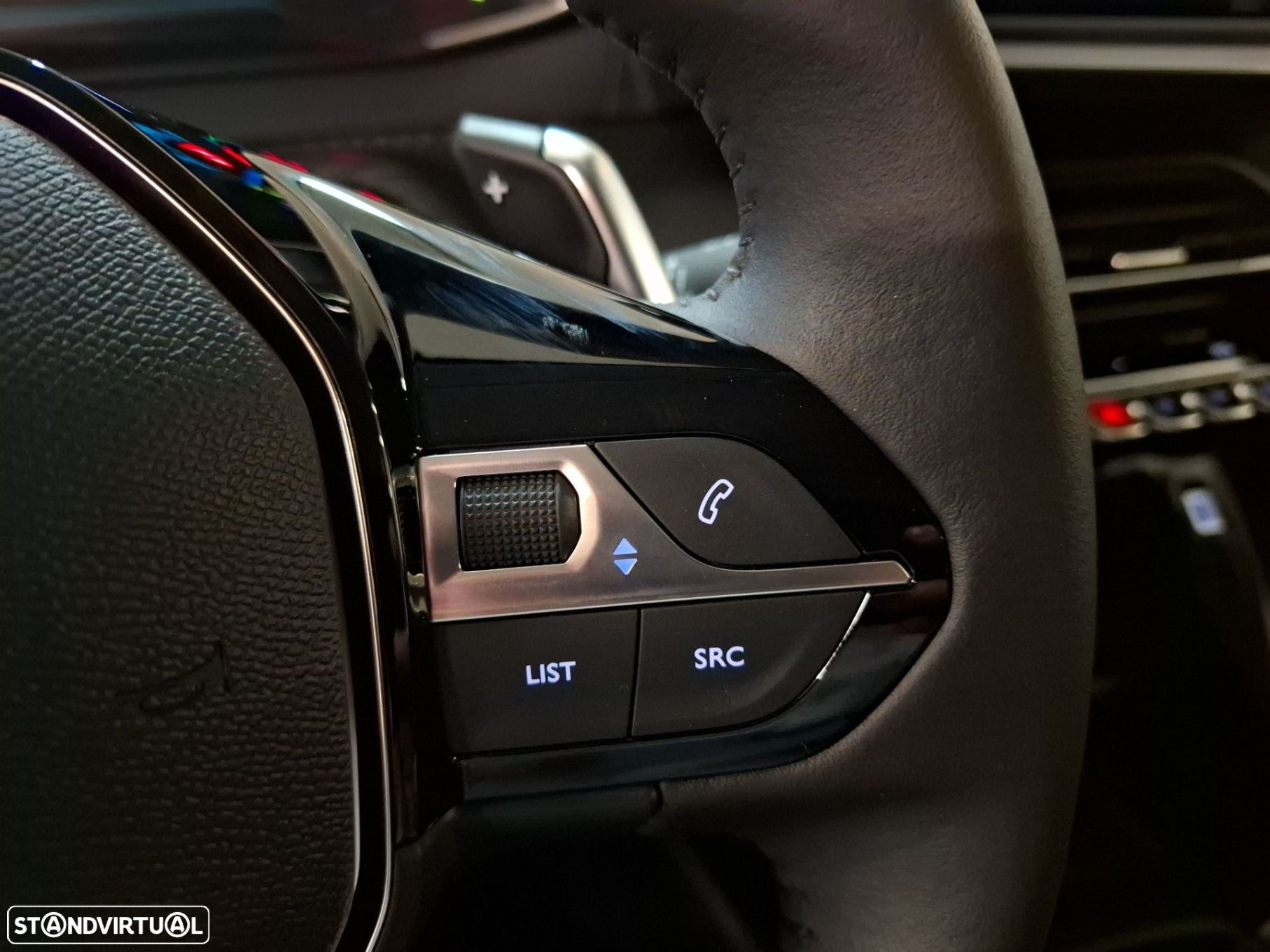 Peugeot 208 1.2 Hybrid Active e-DCS6 - 17