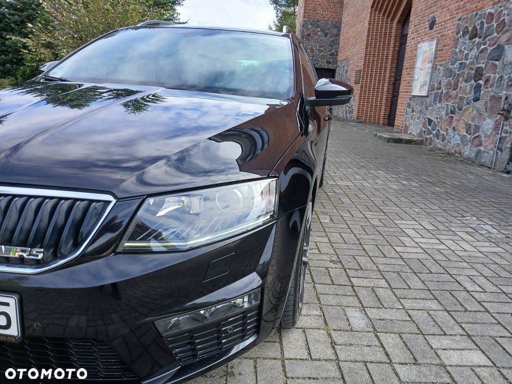Skoda Octavia 2.0 TDI RS - 23