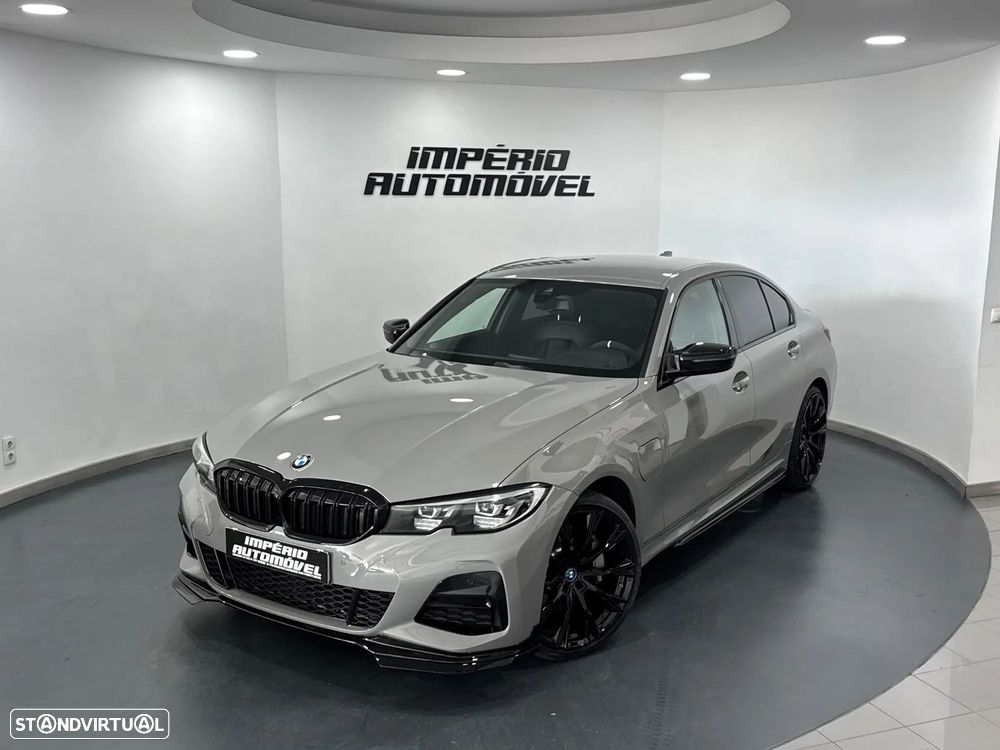BMW 330 e Pack M Auto - 1