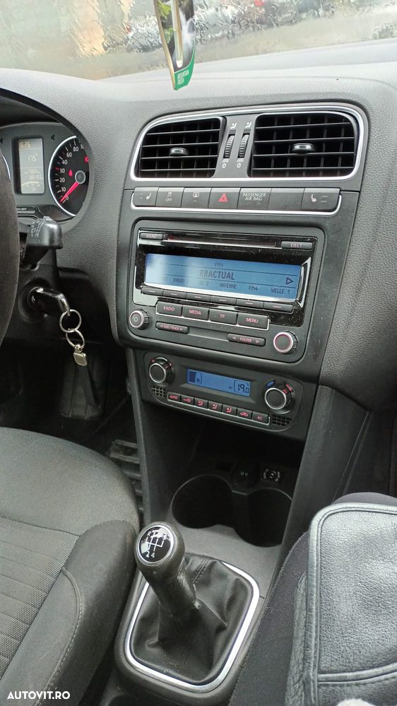 Volkswagen Polo 1.6 TDI Trendline - 17