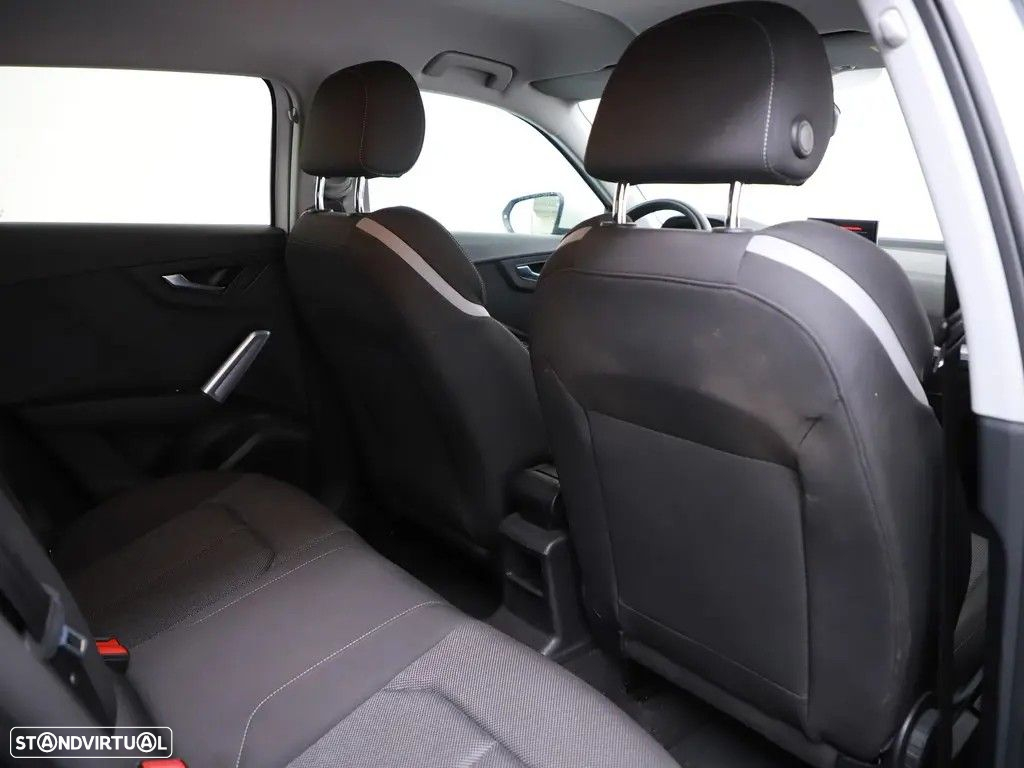 Audi Q2 30 TFSI Sport S tronic - 23