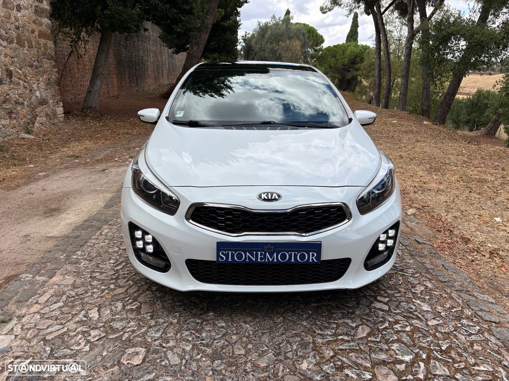 Kia Ceed 1.6 CRDi GT Line - 3
