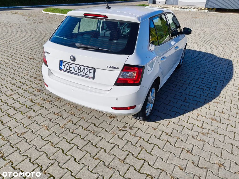 Skoda Fabia 1.0 TSI Ambition - 6