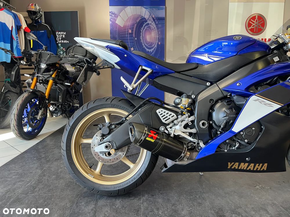 Yamaha R6 - 14