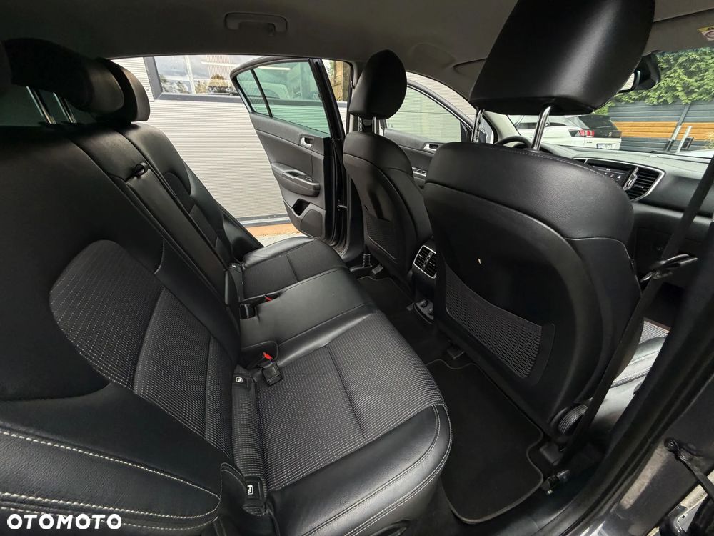 Kia Sportage 1.7 CRDI Business Line 2WD DCT - 17