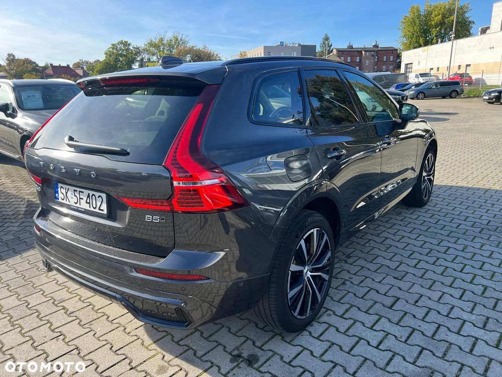 Volvo XC 60 B5 B AWD Ultra Dark - 7
