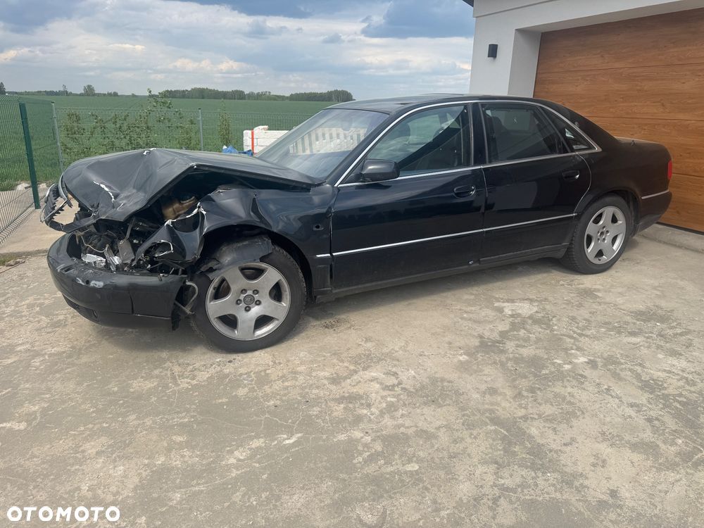 Audi A8 4.2 Quattro Tiptronic - 1