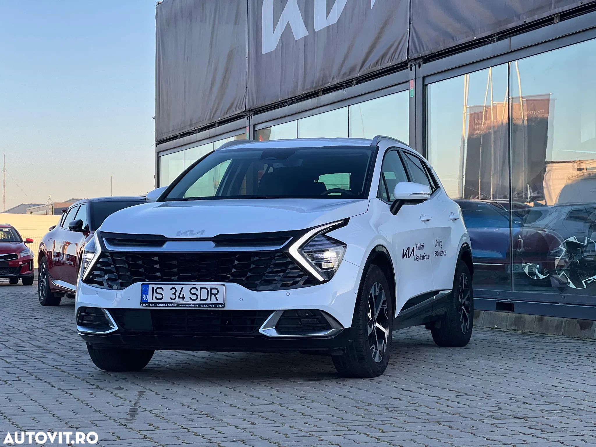 Kia Sportage 1.6 T-GDI HEV 6AT 4x2 Business Line - 1
