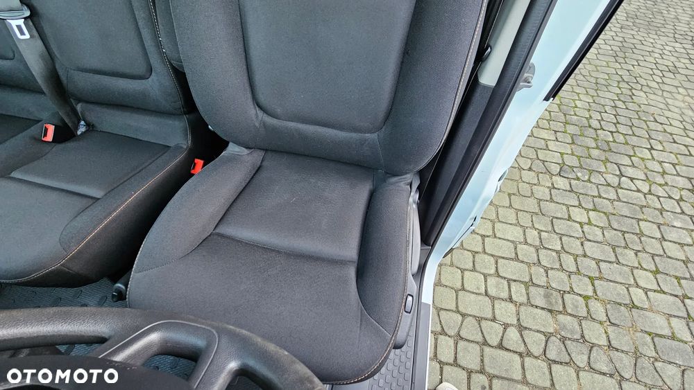 Renault Trafic 1,6 120KM BezAdblue L2 Długi Nawi Kamera Parktronik Hak - 14