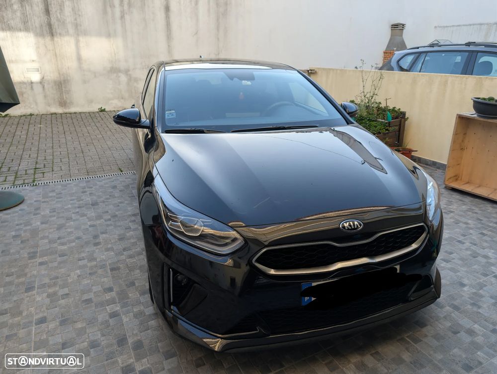 Kia ProCeed 1.6 CRDi GT Line+SRF - 1