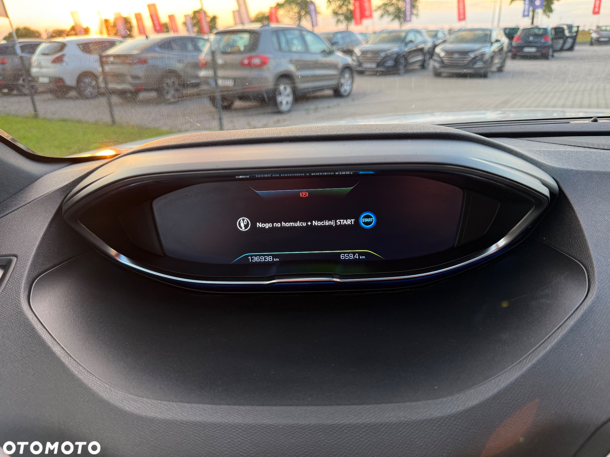 Peugeot 3008 Plug-In Hybrid4 300 e-EAT8 GT - 21