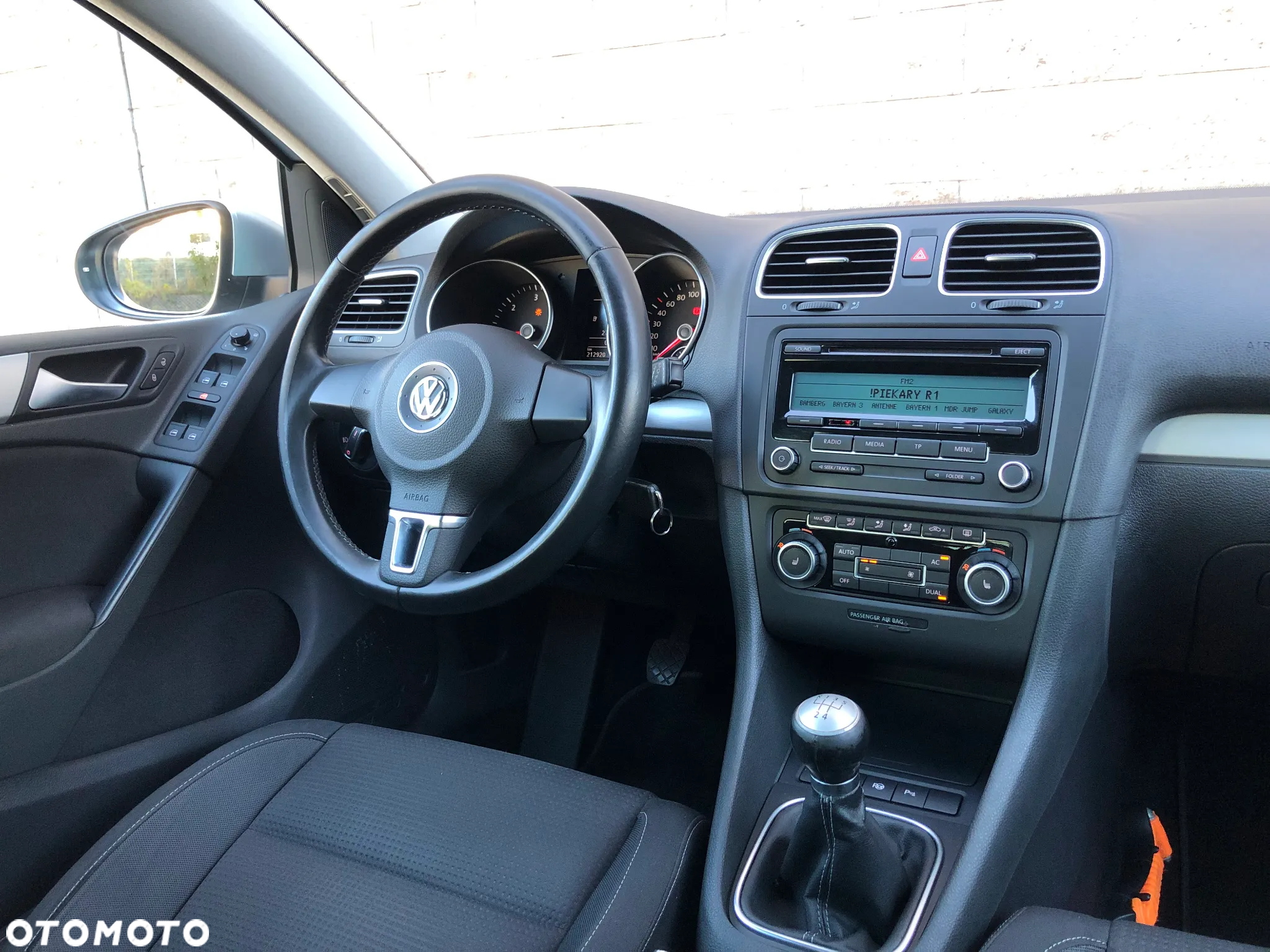 Volkswagen Golf 1.6 TDI DPF Team - 11