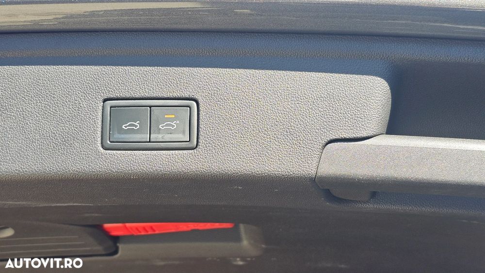 Volkswagen Touareg - 14