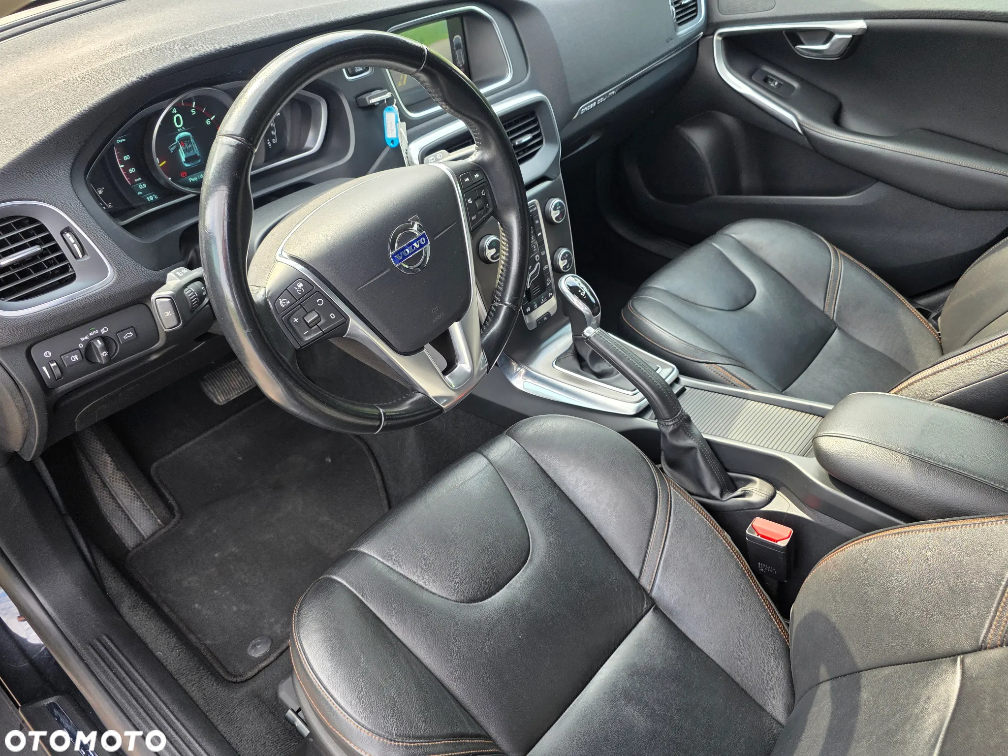 Volvo V40 Cross Country T5 AWD Summum - 19