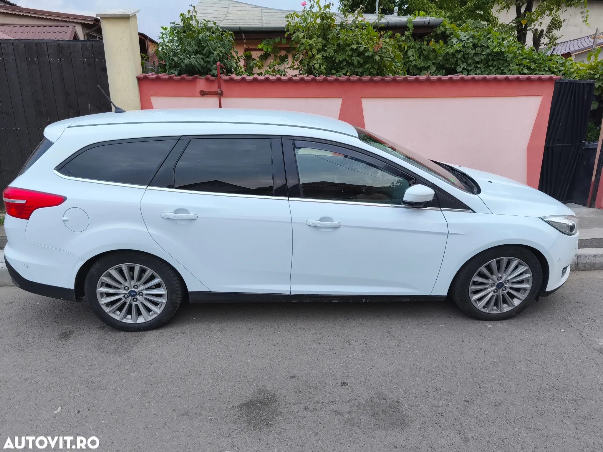 Ford Focus 1.5 Ecoboost Titanium - 3