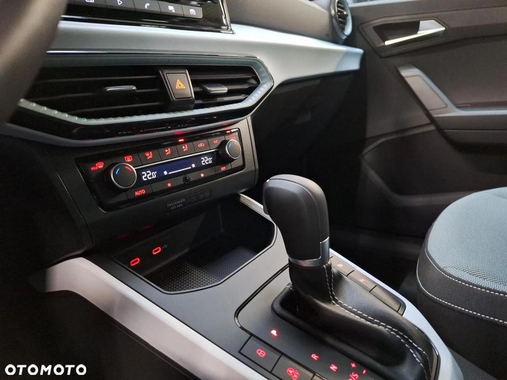 Seat Arona 1.0 TSI Marina S&S DSG - 25