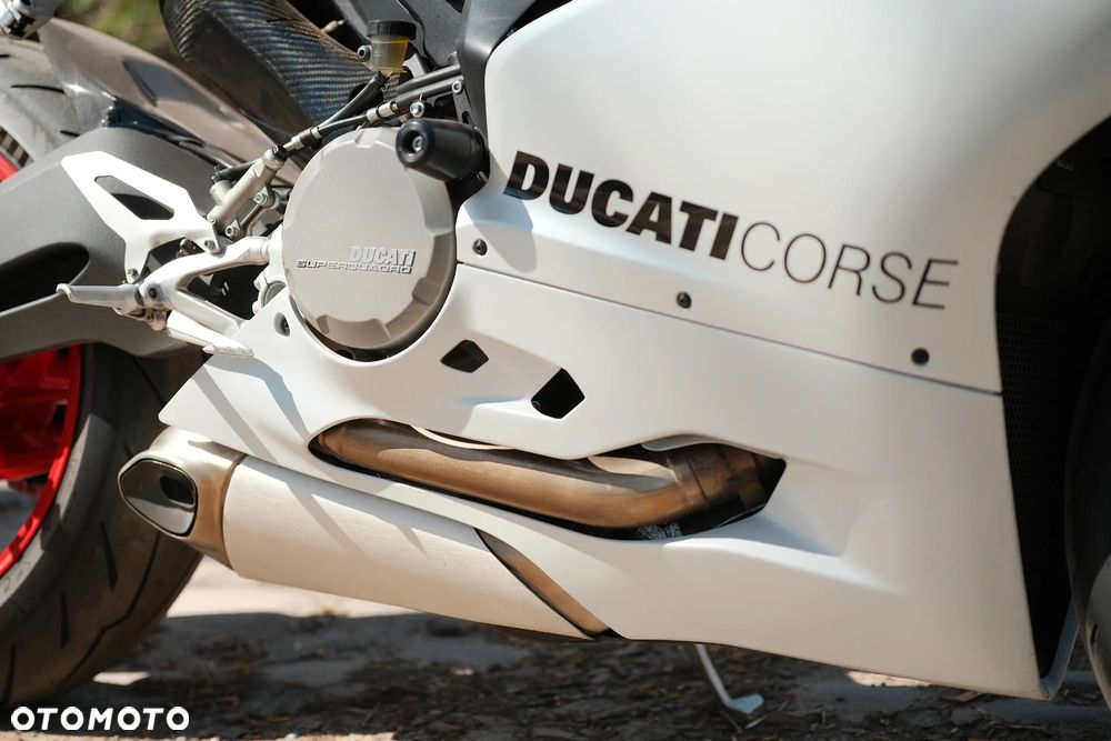 Ducati Panigale 899 - 36