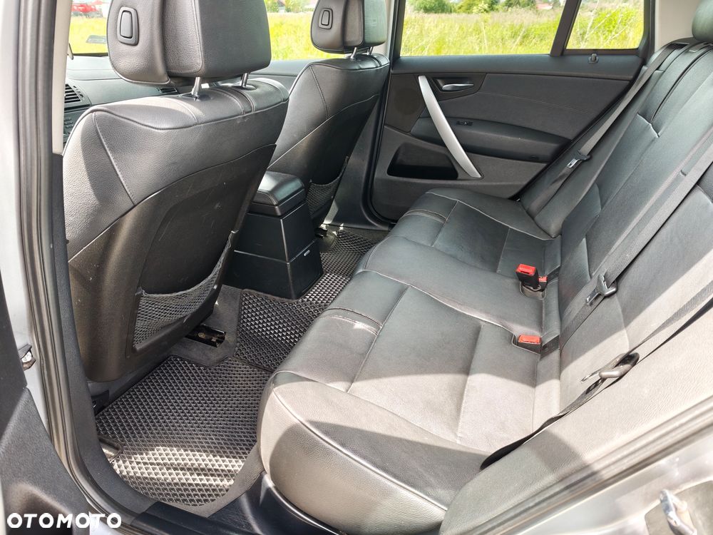 BMW X3 2.0d - 12