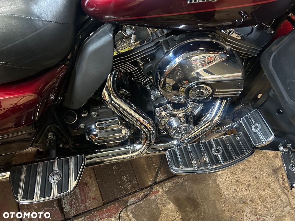 Harley-Davidson FLHTCU Ultra - 20