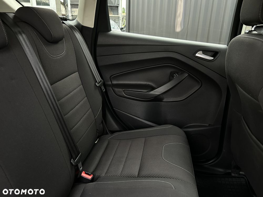 Ford Kuga 1.6 EcoBoost 2x4 SYNC - 25