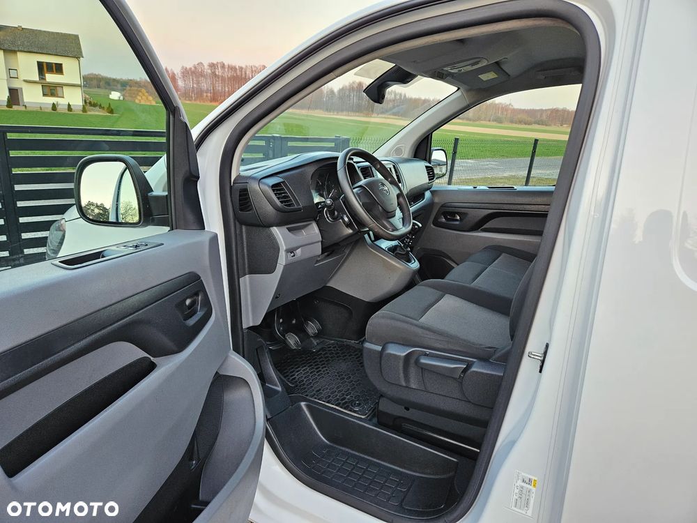 Opel VIVARO L2H1 - 10