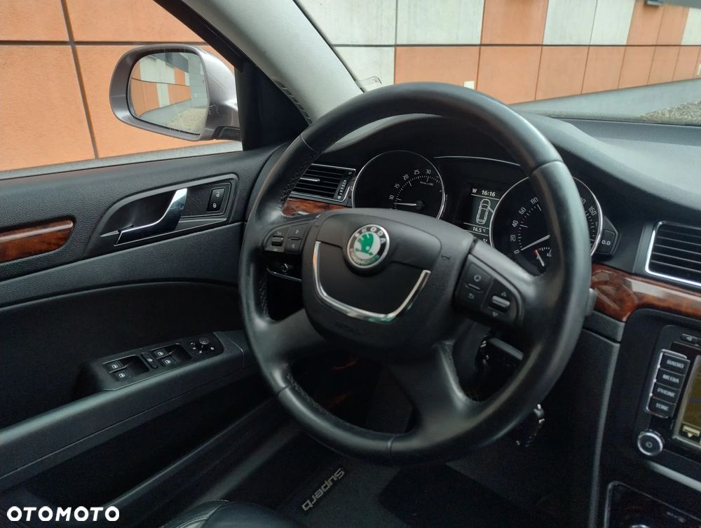 Skoda Superb 2.0 TDI Exclusive - 12