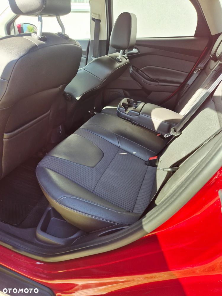 Ford Focus 1.0 EcoBoost Titanium - 12