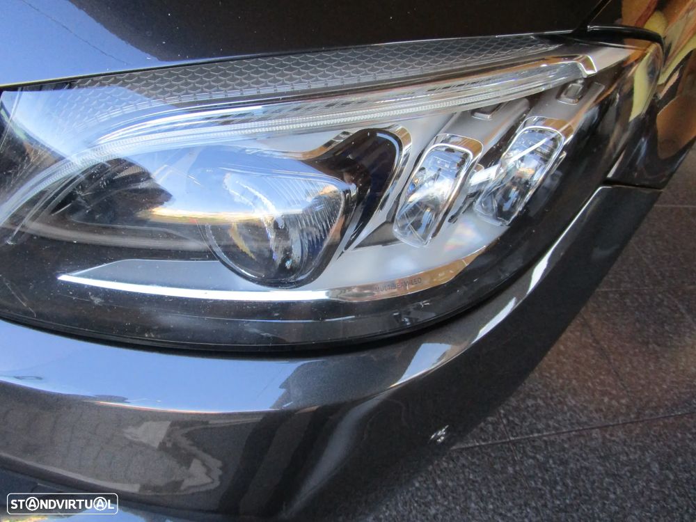 Mercedes-Benz C 220 d Cabrio 9G-Tronic AMG Line Plus - 10
