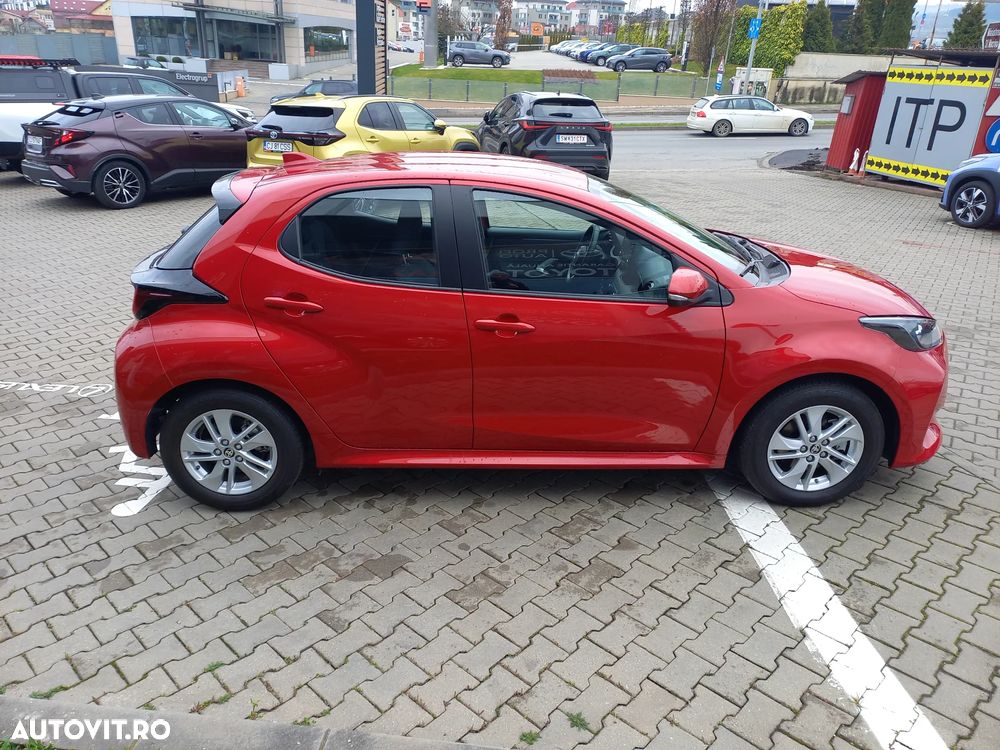 Toyota Yaris 1.5 VVT-i HSD Dynamic - 4