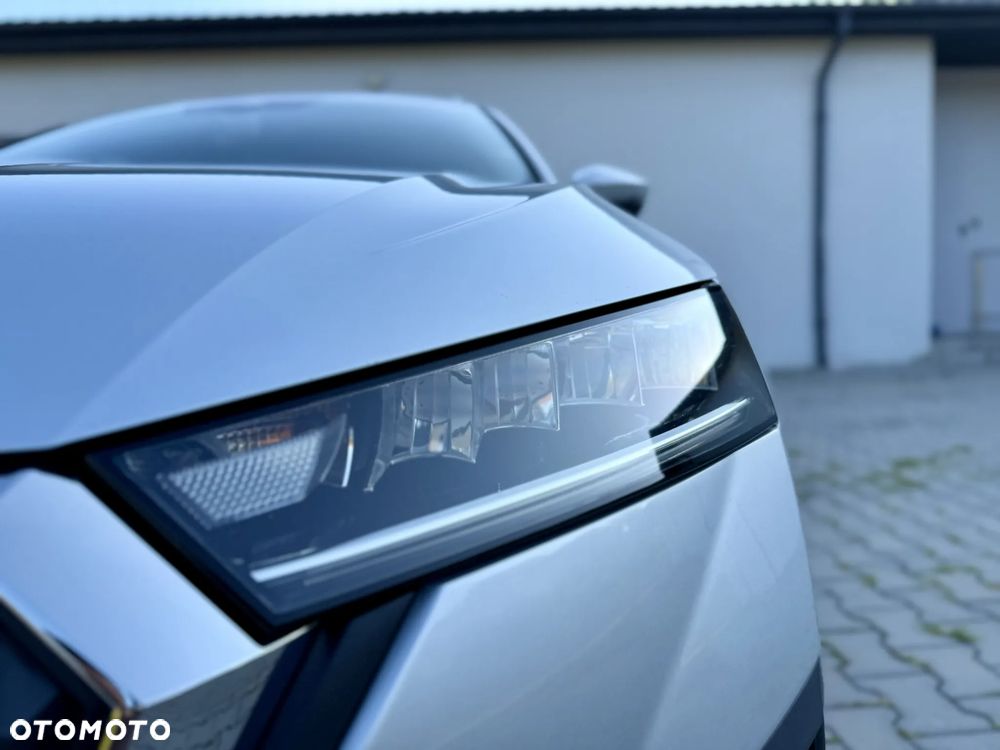 Skoda Octavia 2.0 TDI Sportline DSG - 30