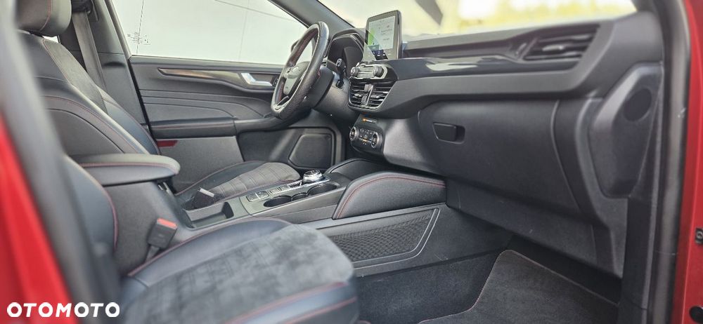 Ford Kuga - 23