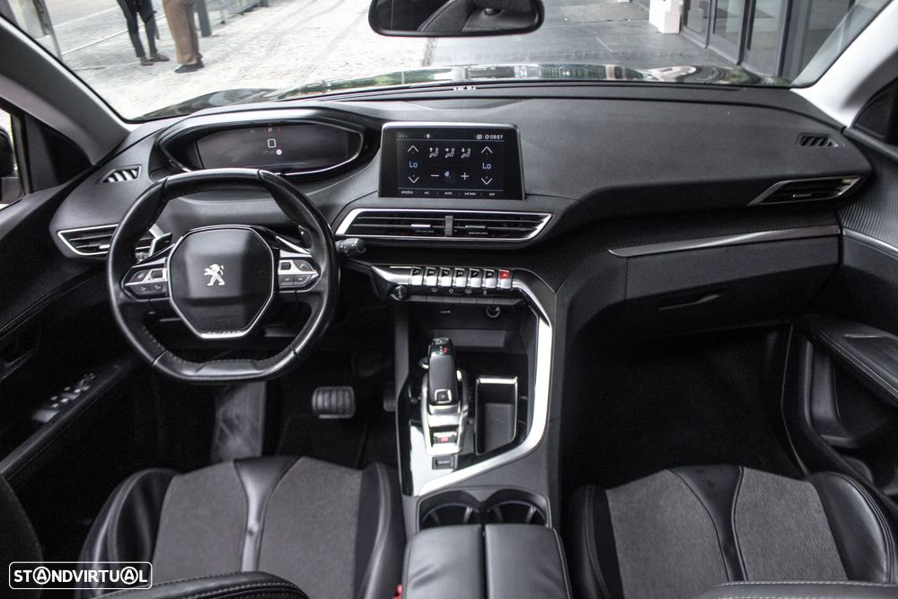 Peugeot 3008 1.6 BlueHDi Allure EAT6 - 23