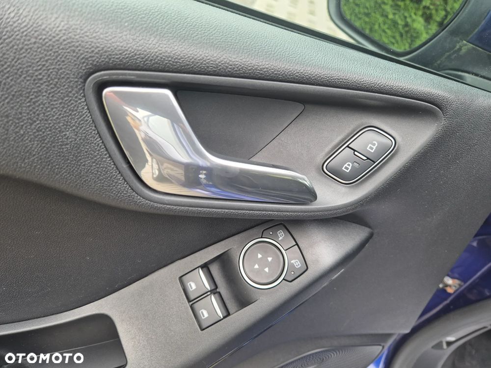 Ford Fiesta 1.1 Trend - 10