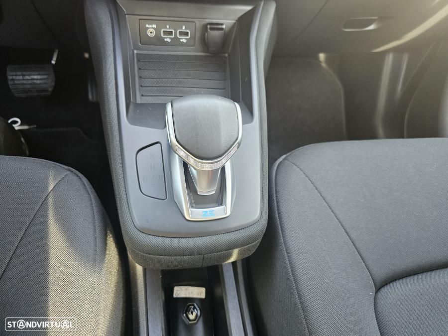 Renault Zoe (c/ Bateria) Zen 50 - 35