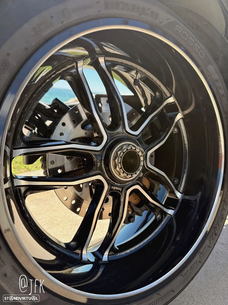 Ducati Diavel Carbon Edition - 28