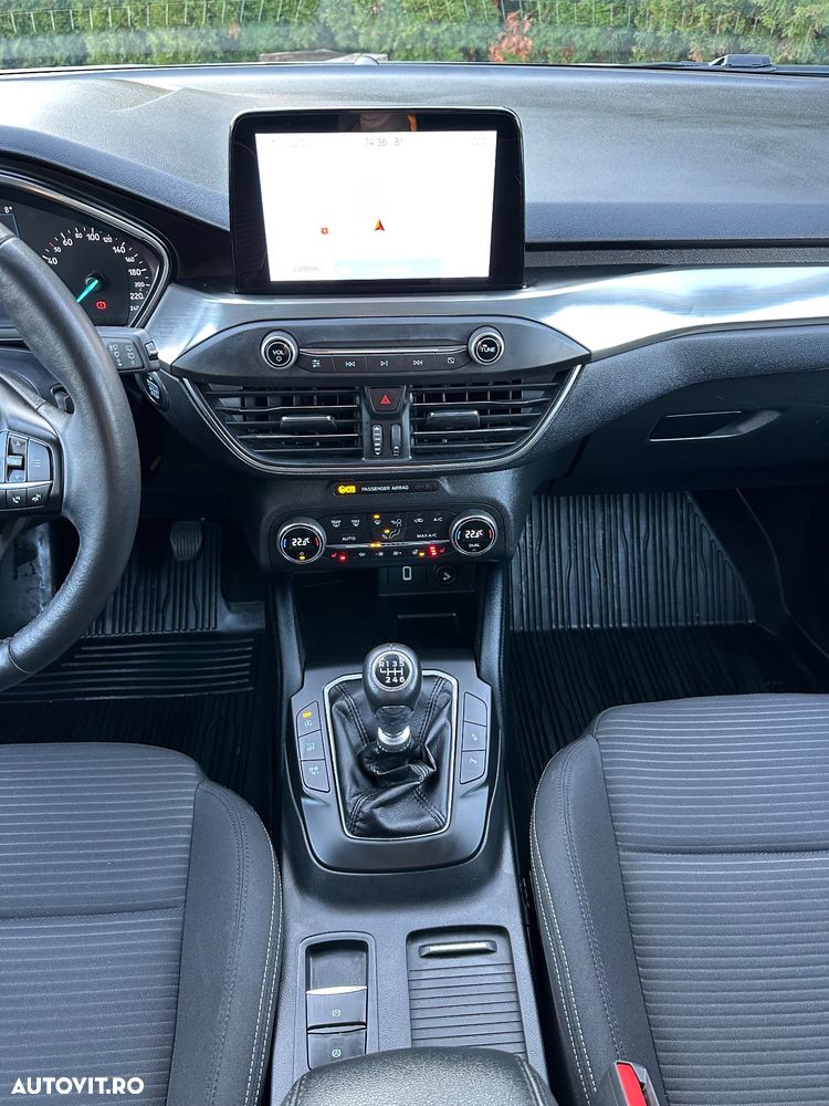 Ford Focus 2.0 EcoBlue Start-Stopp-System TITANIUM X - 25