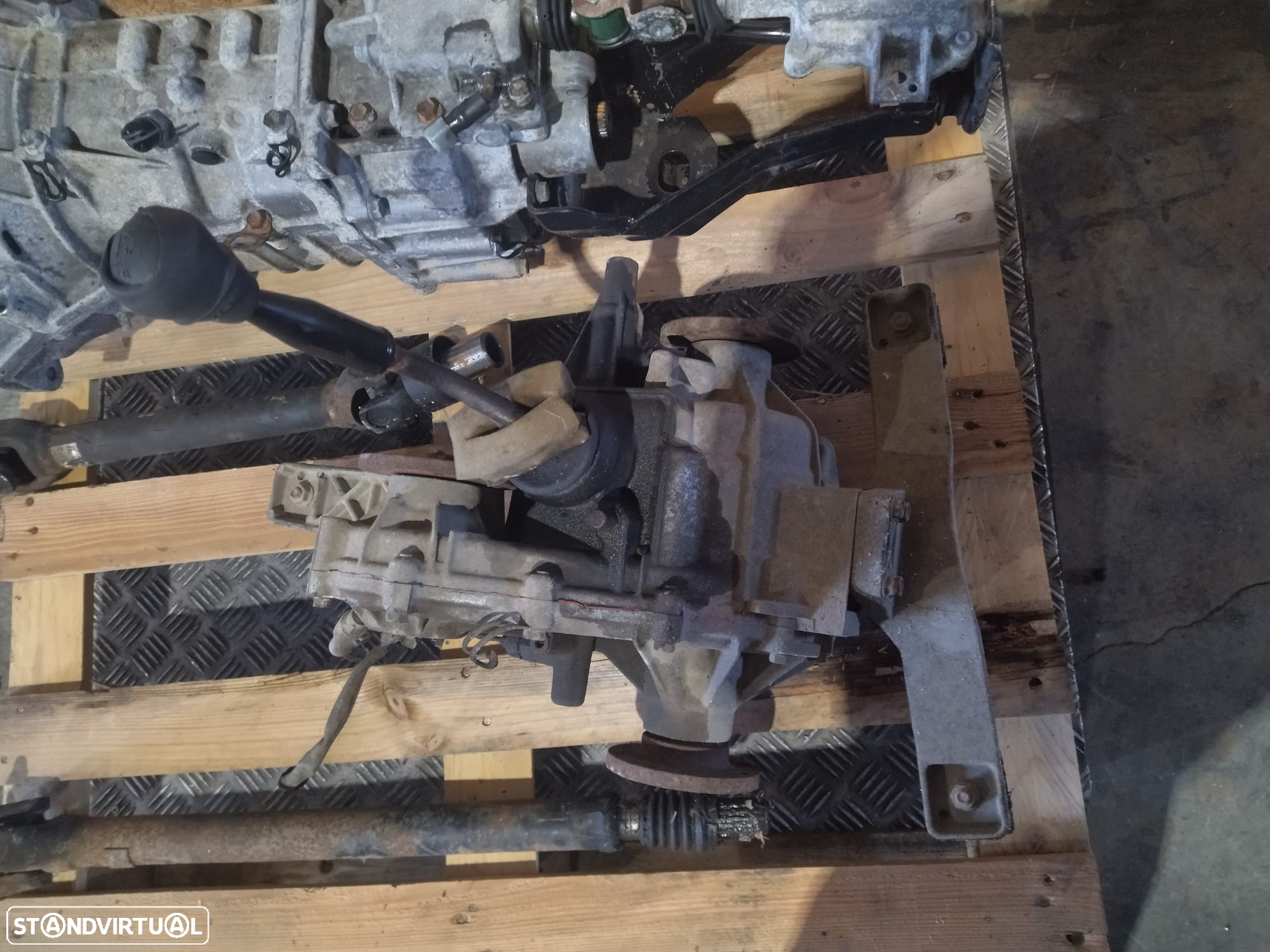 Caixa de transferências Suzuki Jimny 1.3i REF: R7ME - 6