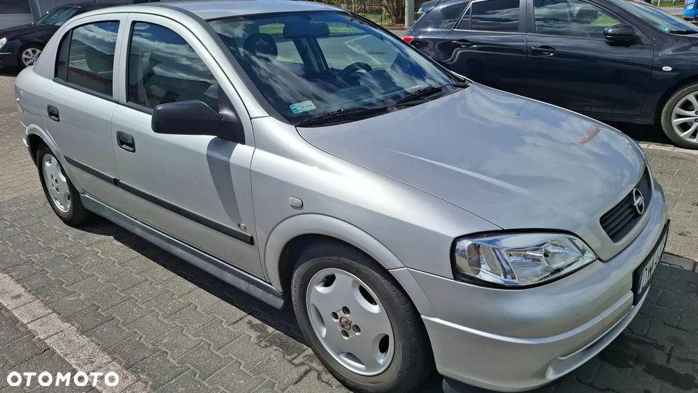 Opel Astra 1.4 NJoy - 10