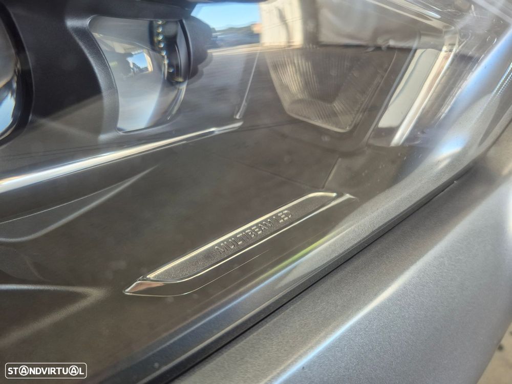 Mercedes-Benz CLA 35 AMG 4Matic - 8