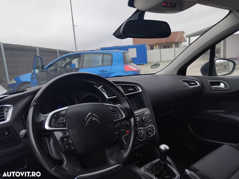 Citroën C4 VTi 120 Selection - 5
