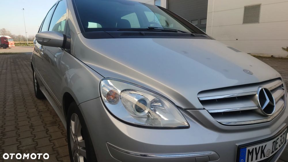 Mercedes-Benz Klasa B - 24