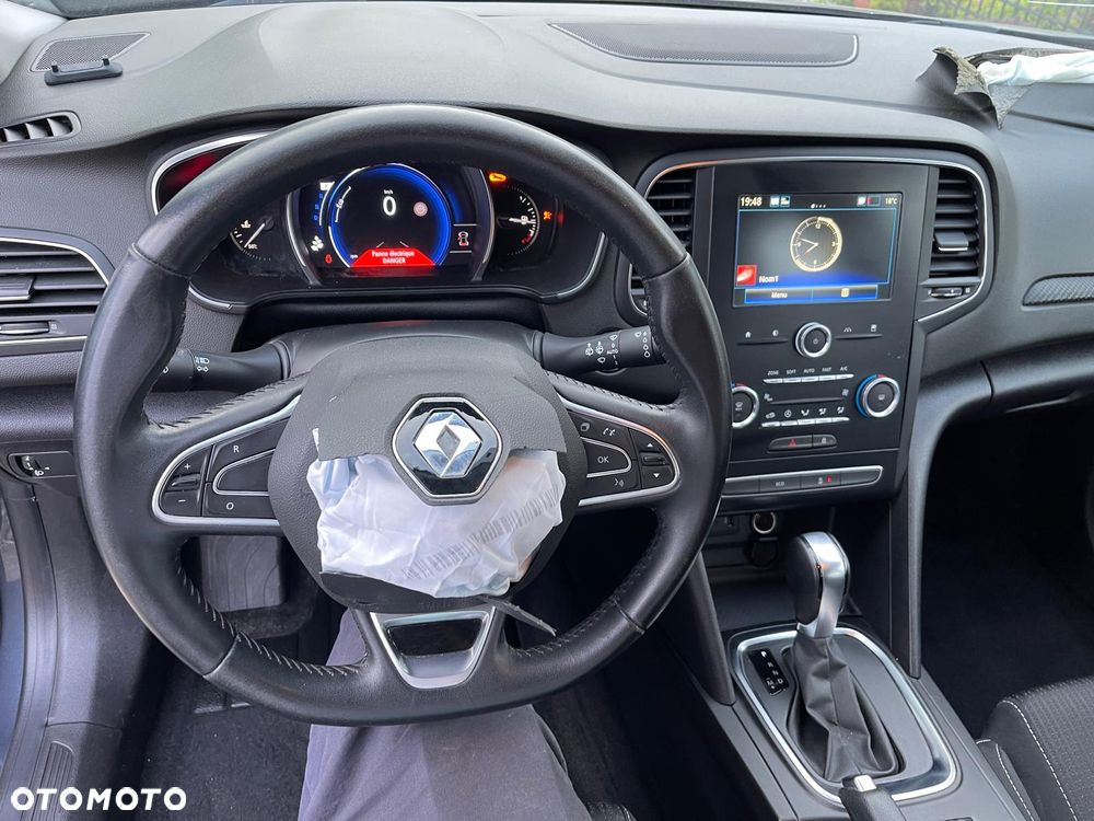 Renault Megane BLUE dCi 115 EDC INTENS - 9