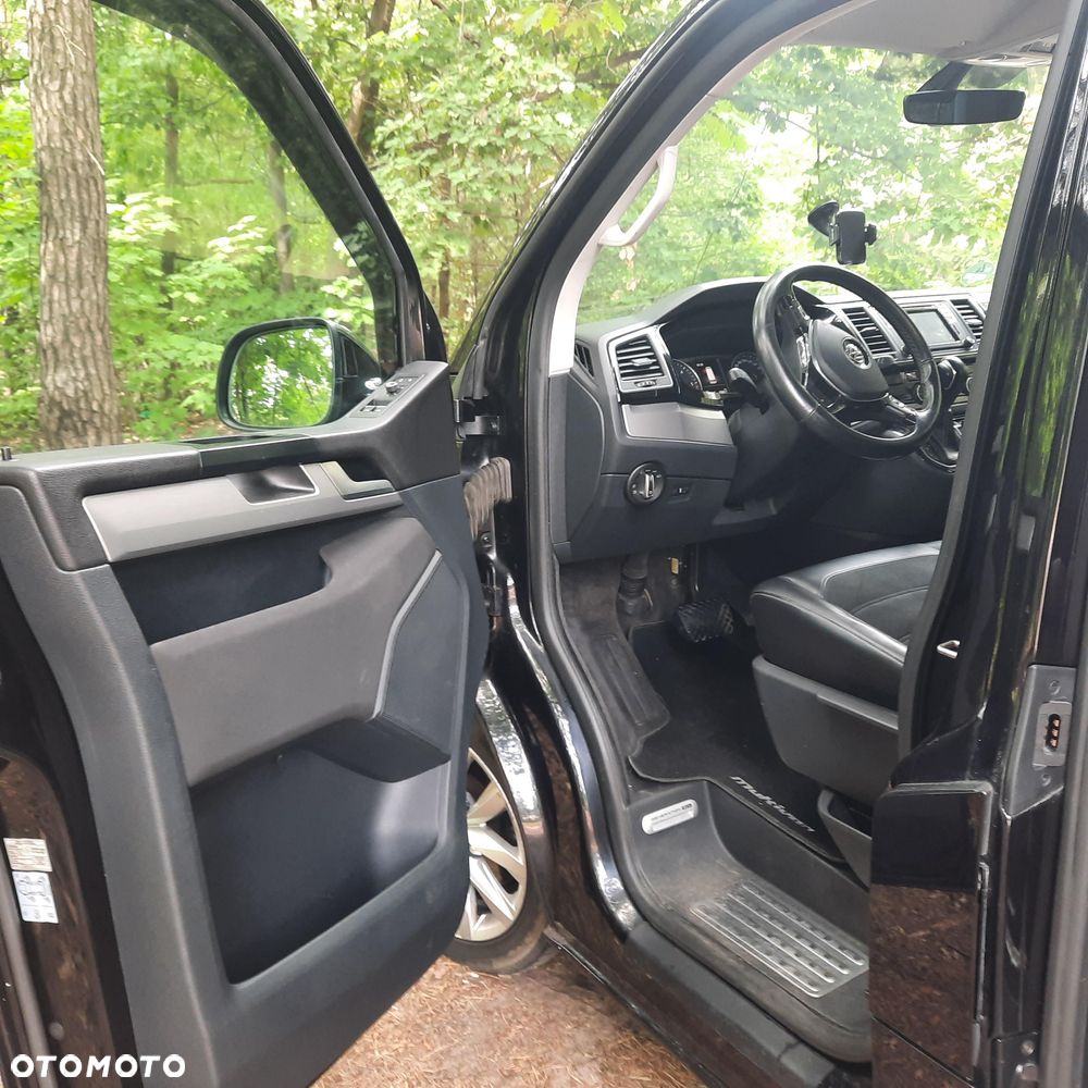 Volkswagen Multivan - 11