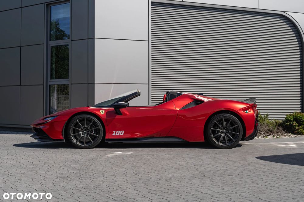 Ferrari SF90 Spider - 7