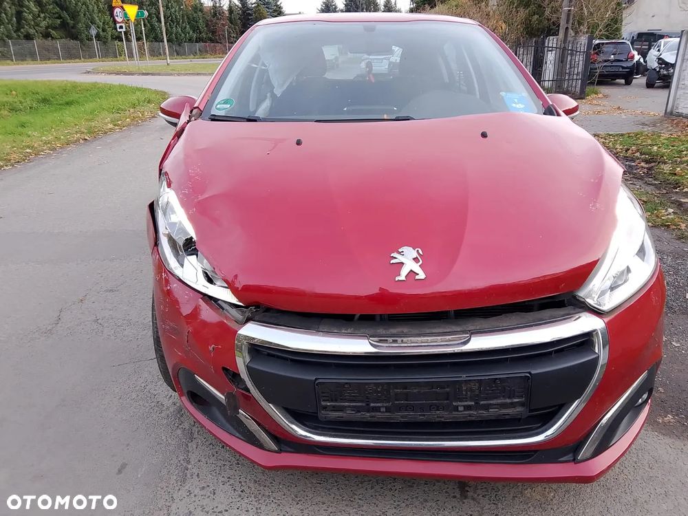 Peugeot 208 1.2 PureTech Style - 10