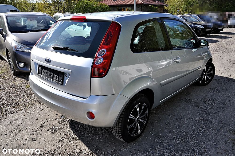 Ford Fiesta 1.3 Style - 9