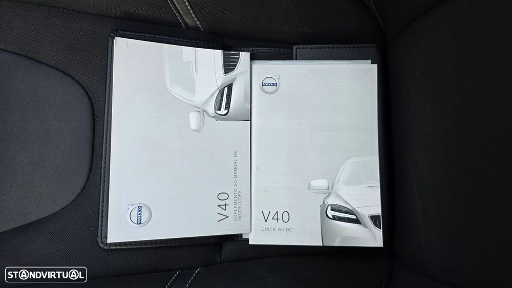 Volvo V40 2.0 D2 Momentum Geartronic - 45